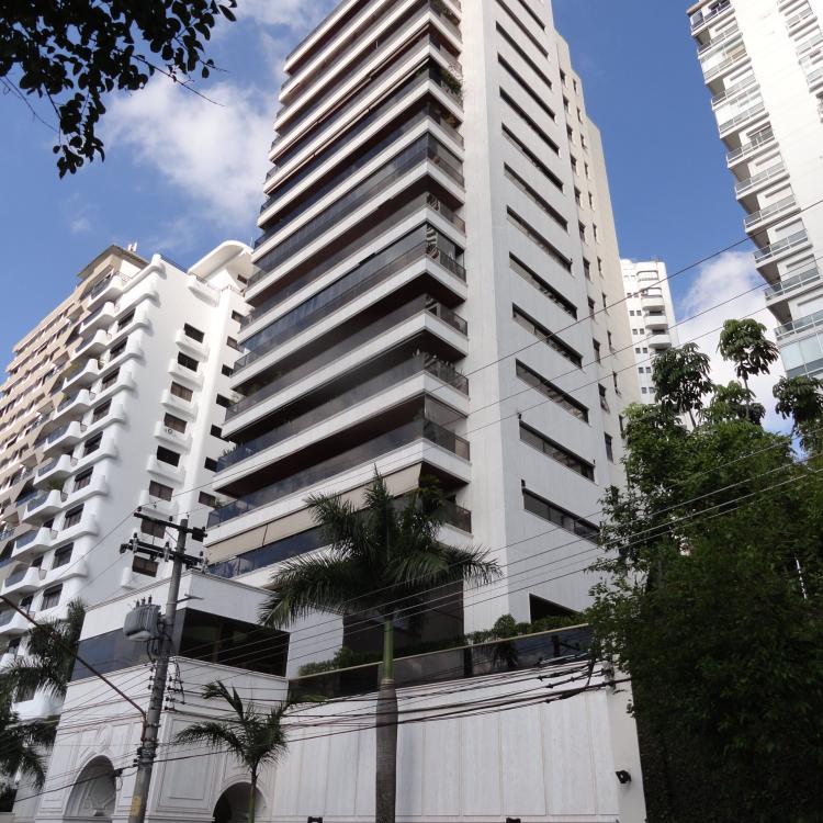 Ed. La Maison – Tratamento das Fachadas em Mármore Travertino Romano Bruto (Higienópolis)