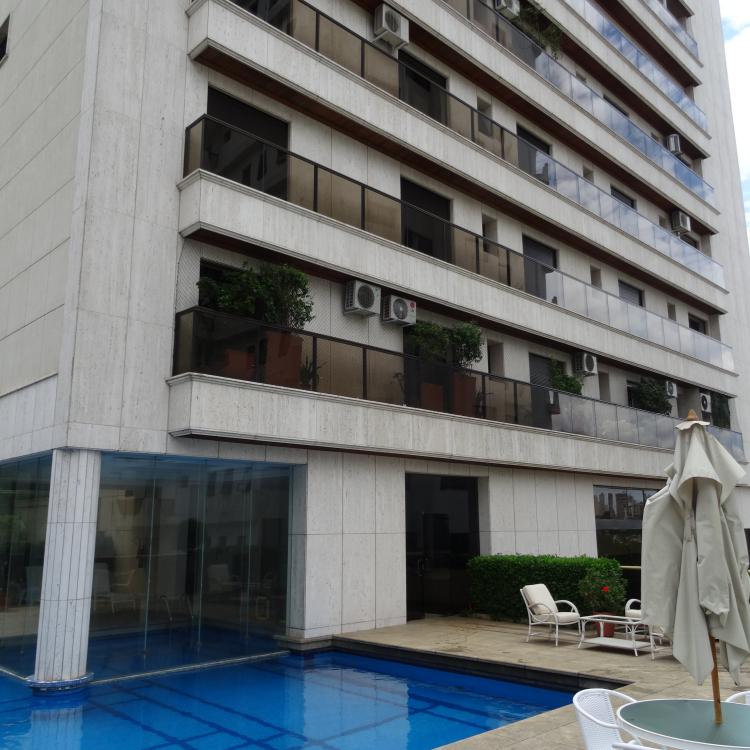 Ed. La Maison – Tratamento das Fachadas em Mármore Travertino Romano Bruto (Higienópolis)