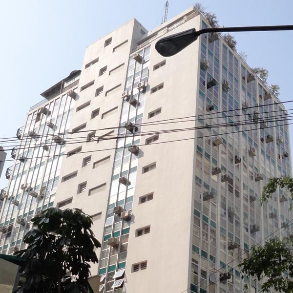 Ed. Paranapanema - Restauração das pastilhas e Calafetação das Janelas (Rua Hadock Lobo)