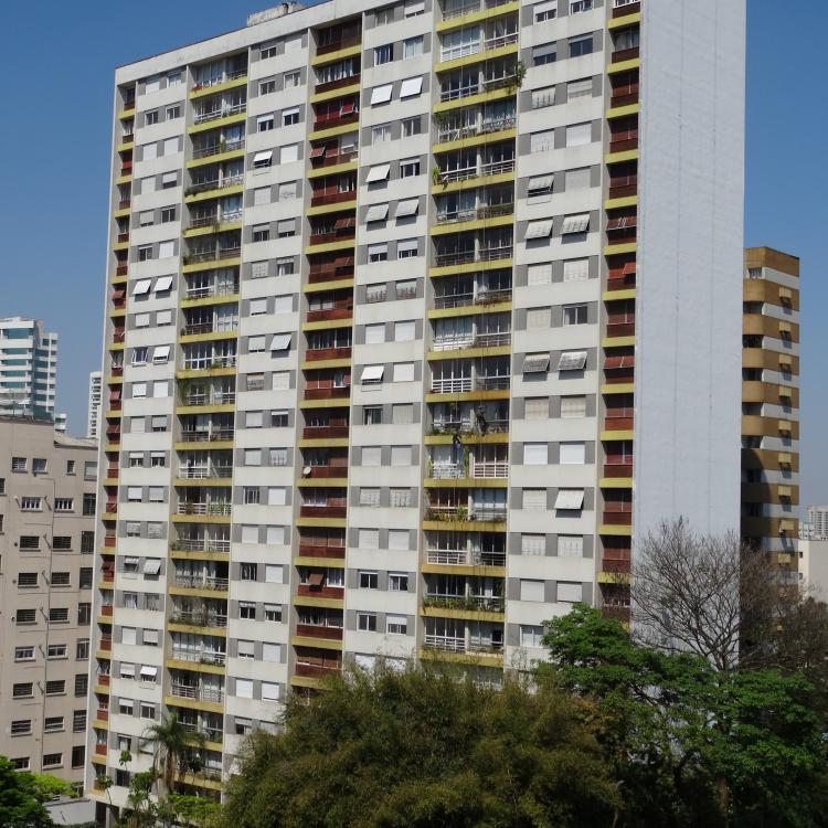 .Ed. The Queen Mary – Restauração das Pastilhas e Pintura das Laterais e Fundos (Consolação)